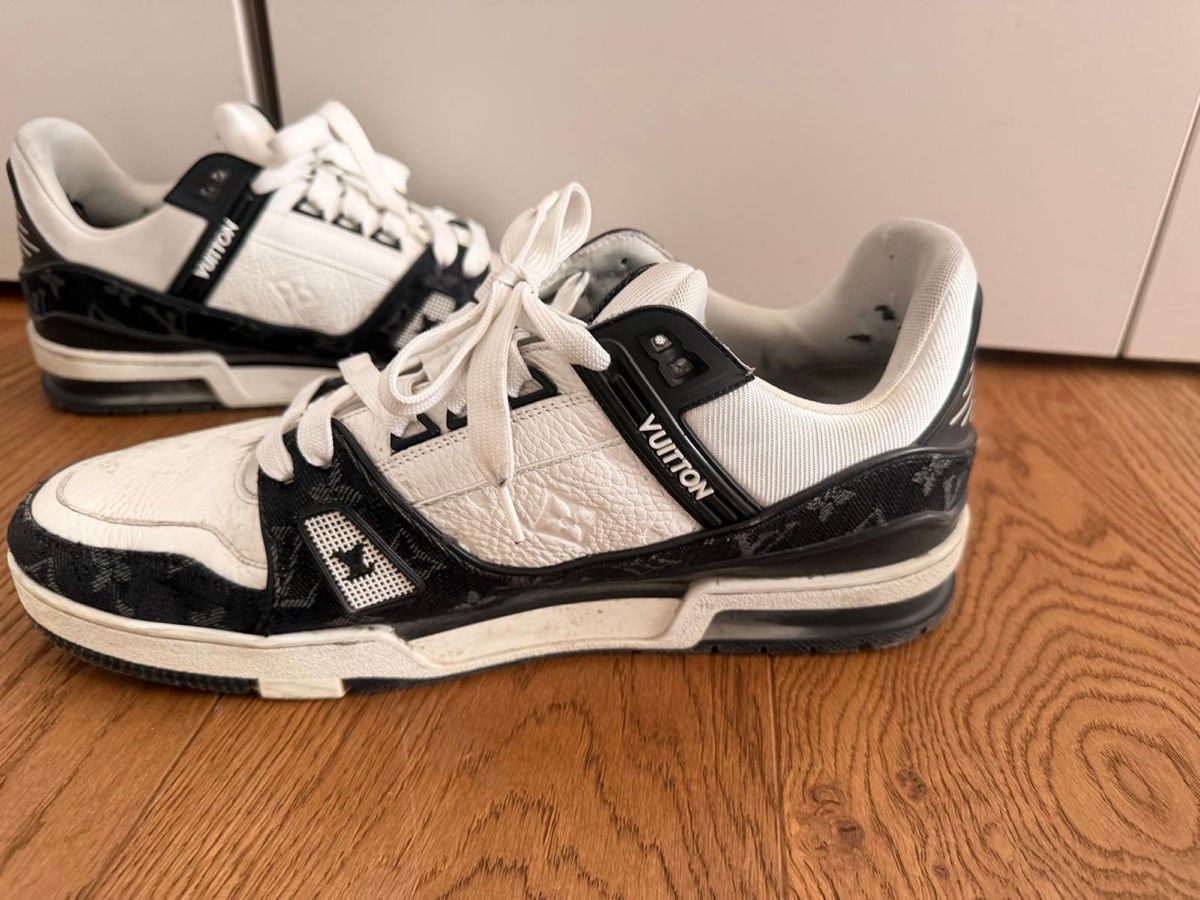 Louis Vuitton Scarpe da uomo: Baskets Louis Vuitton Trainer noir blanc taille 45.5 – Usato da Lausanne venduto da Mr0ssy 1