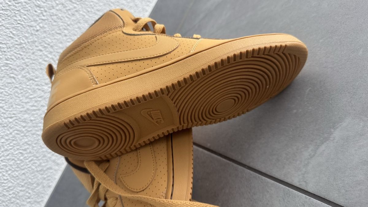 Nike Scarpe da uomo: Nike Sneakers Gr. 37.5 – Nuovo e nell'imballaggio originale da Villmergen venduto da cla_j62w 1