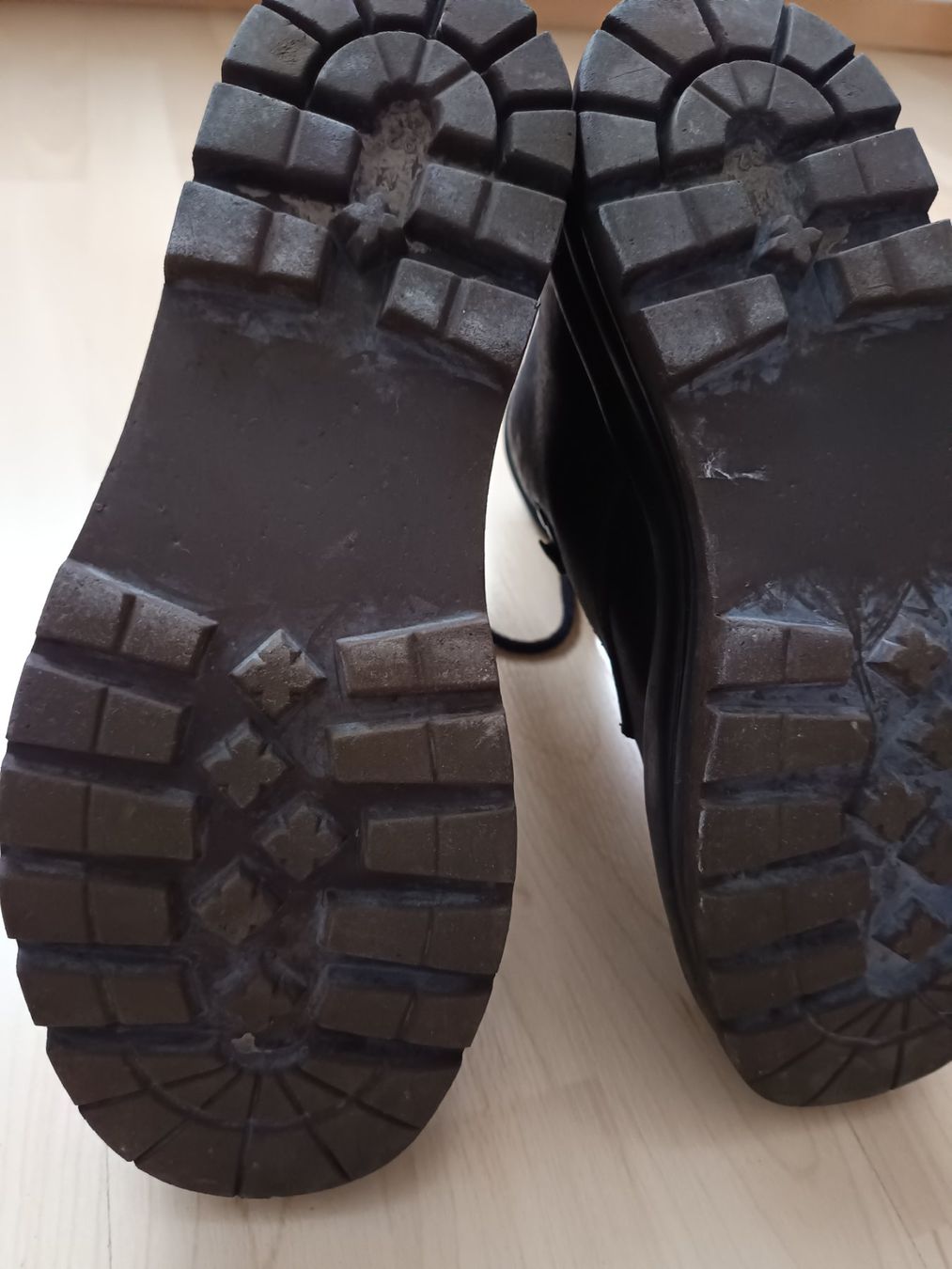Schweizer Armee Scarpe da uomo: Militärschuhe, Stiefel / Schweizer Armee – Usato da Bern venduto da Nht 2