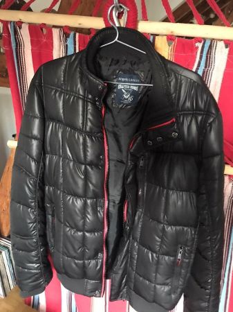 Sportliche Winterjacke. Angelo Litrico