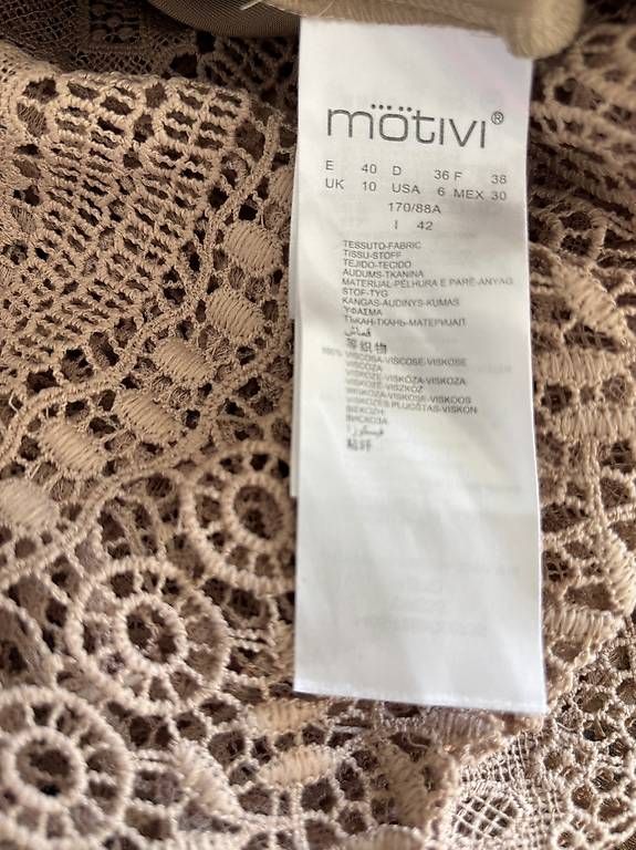 Vestiti: Robe Motivi – Usato da Arbaz venduto da CicciStore 1