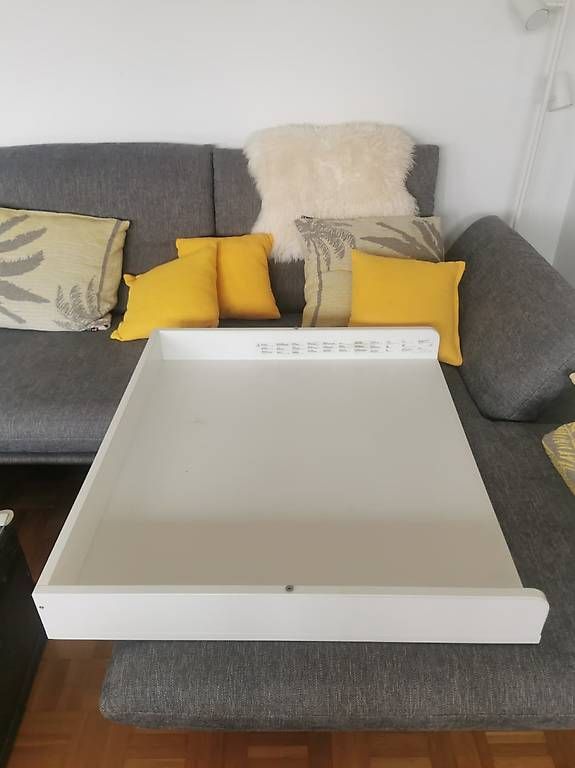 Wickeltisch & Zubehör: Wickelkommode Smastad – Gebraucht aus Zürich von iwi_6py7