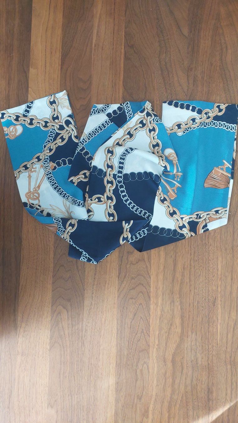 Foulard & Sciarpe: Twilly - Seidenschal - NEU – Nuovo e nell'imballaggio originale da Hittnau venduto da Razorback_1971 3