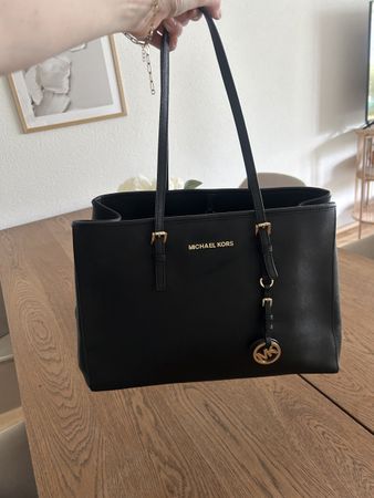 Michael Kors Tasche schwarz