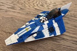 Lego Star Wars 8093 "Plo Koon's Jedi Starfighter"