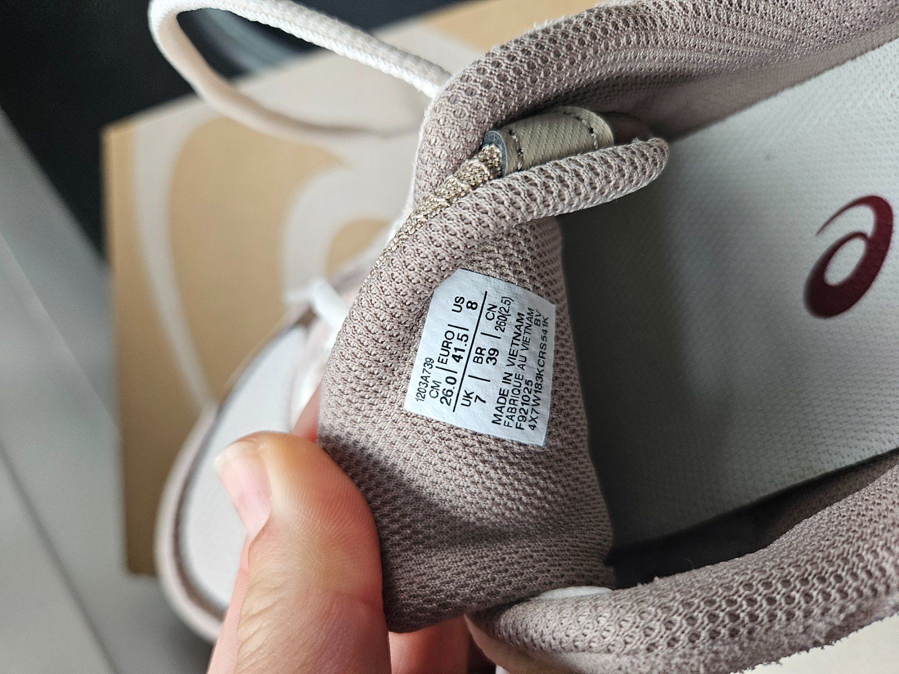 Asics Herrenschuhe: Asics 41.5 Neu – Neu und originalverpackt aus Wangen ZH von tulipe55 3