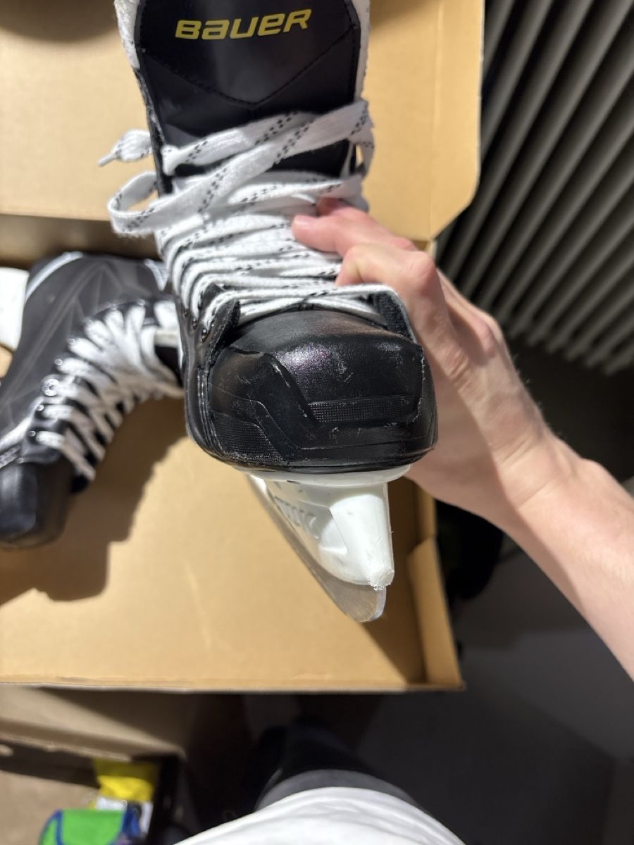 Bauer Pattini da ghiaccio: Bauer s140 – Usato da Bern venduto da m.s__ 2