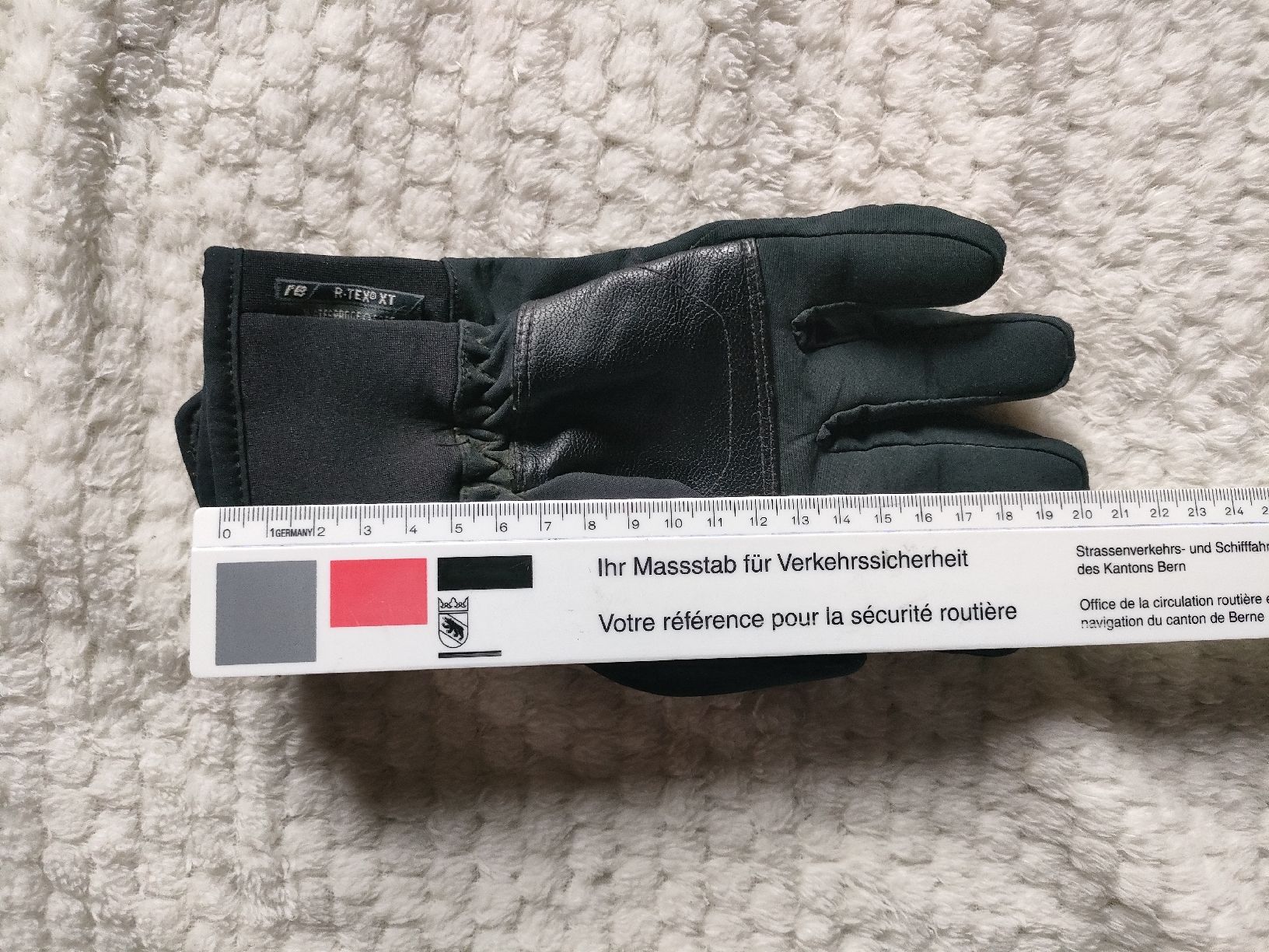 Reusch Kinderhandschuhe: Reusch Handschuhe  – Gebraucht aus Scheunen von klare2 3