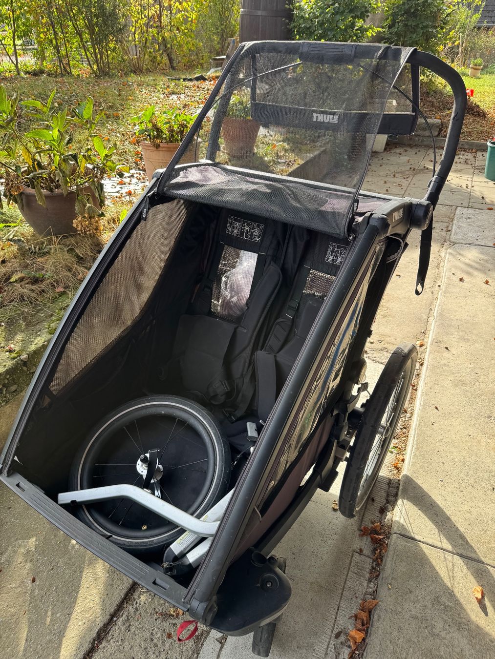 Thule Kinderwagen: Thule Chariot Sport 2 – Gebraucht aus Herzogenbuchsee von dr_vadson 1