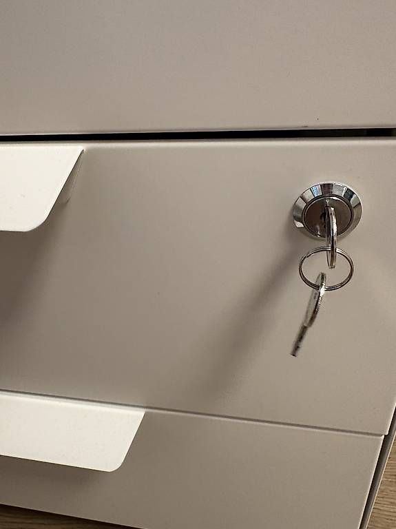 Ikea Banconi: Rollcontainer Büro – Usato da Buttikon SZ venduto da Sam_S. 1