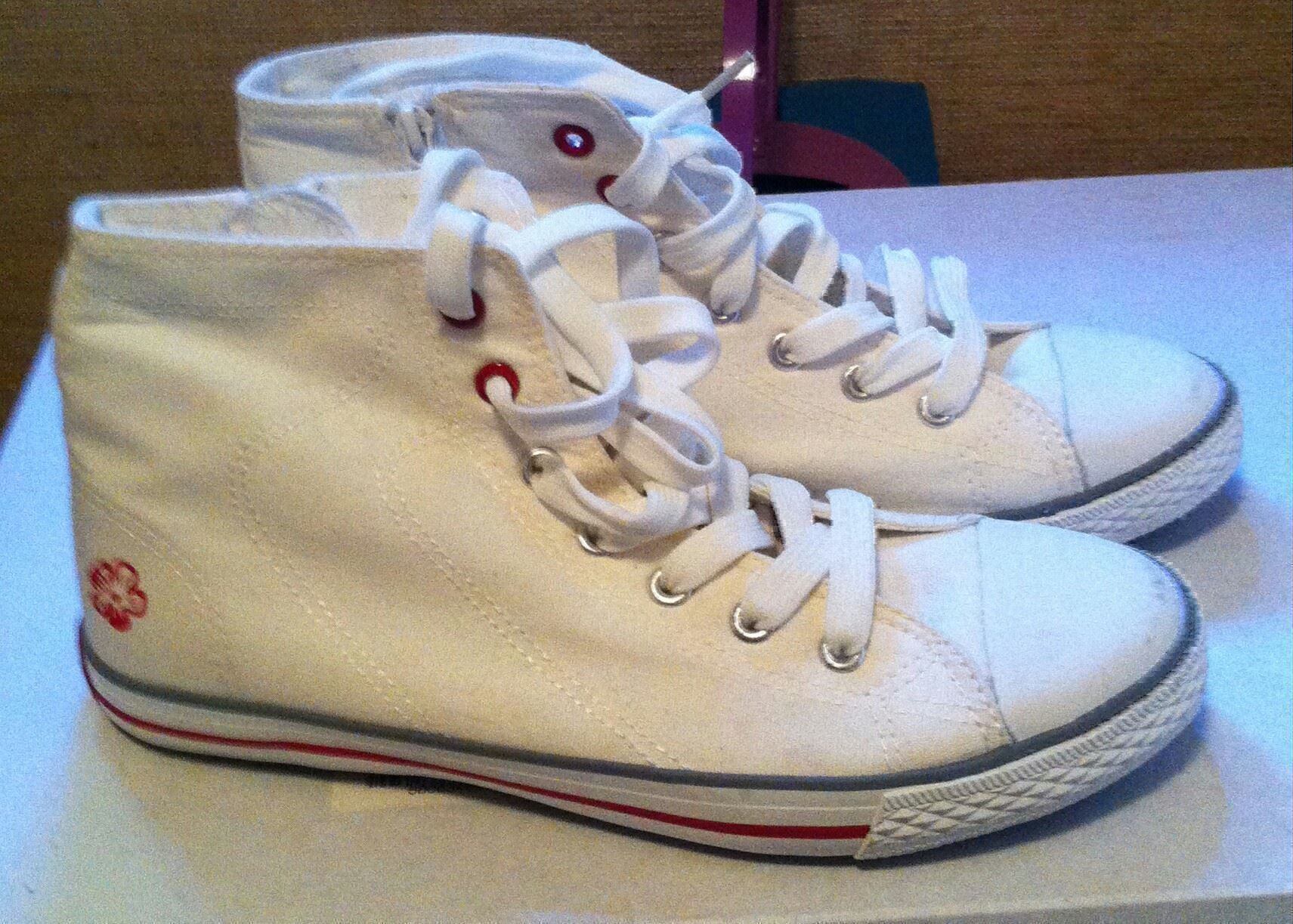 Schuhe für Mädchen: Ganz neue Leinenschnuerer – Neu (gemäss Beschreibung) aus Villmergen von Sandy084 3
