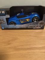 Cooles blaues Spielzeugauto für kleine Rennfahrer! Neu!