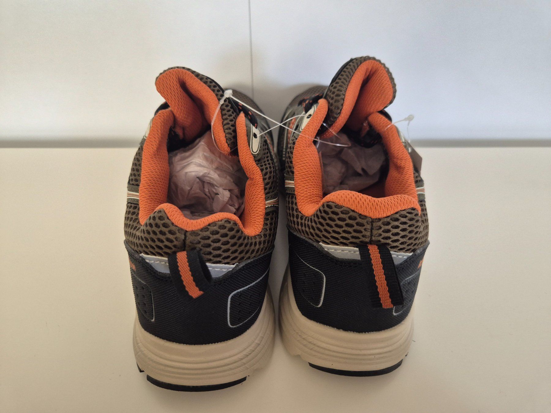 Scarpe da uomo: Atrium Turnschuhe / Sneaker 38 NEU – Nuovo e nell'imballaggio originale da Meggen venduto da Orrinka20 3