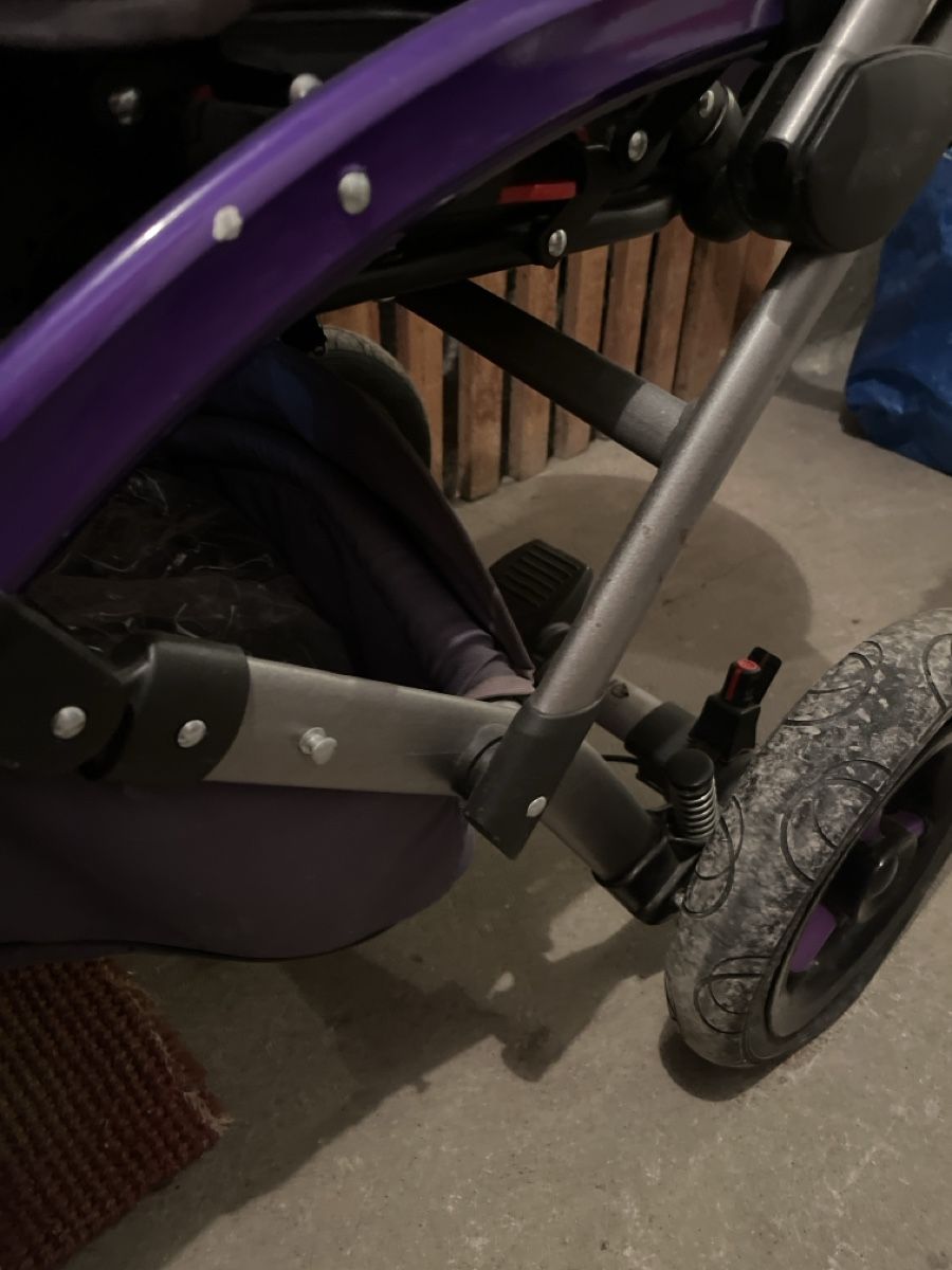 Carrozzine: Bequemer Kinderwagen  – Usato da Bern venduto da Franco-3007-bern 1