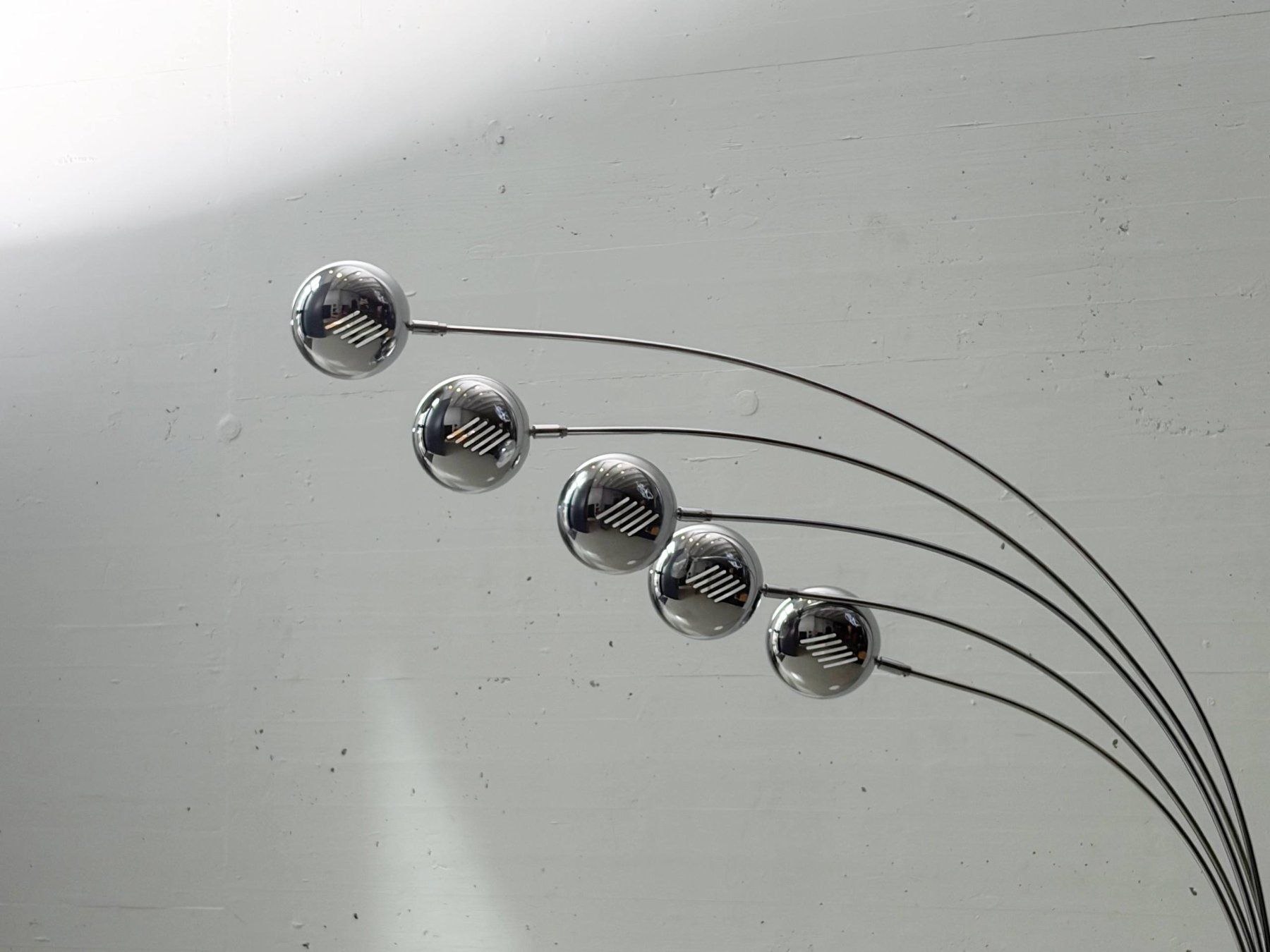 Kare Lampes: Chrom Stehleuchte Five Fingers von KARE Design – D'occasion à Zürich par LeMoege 7