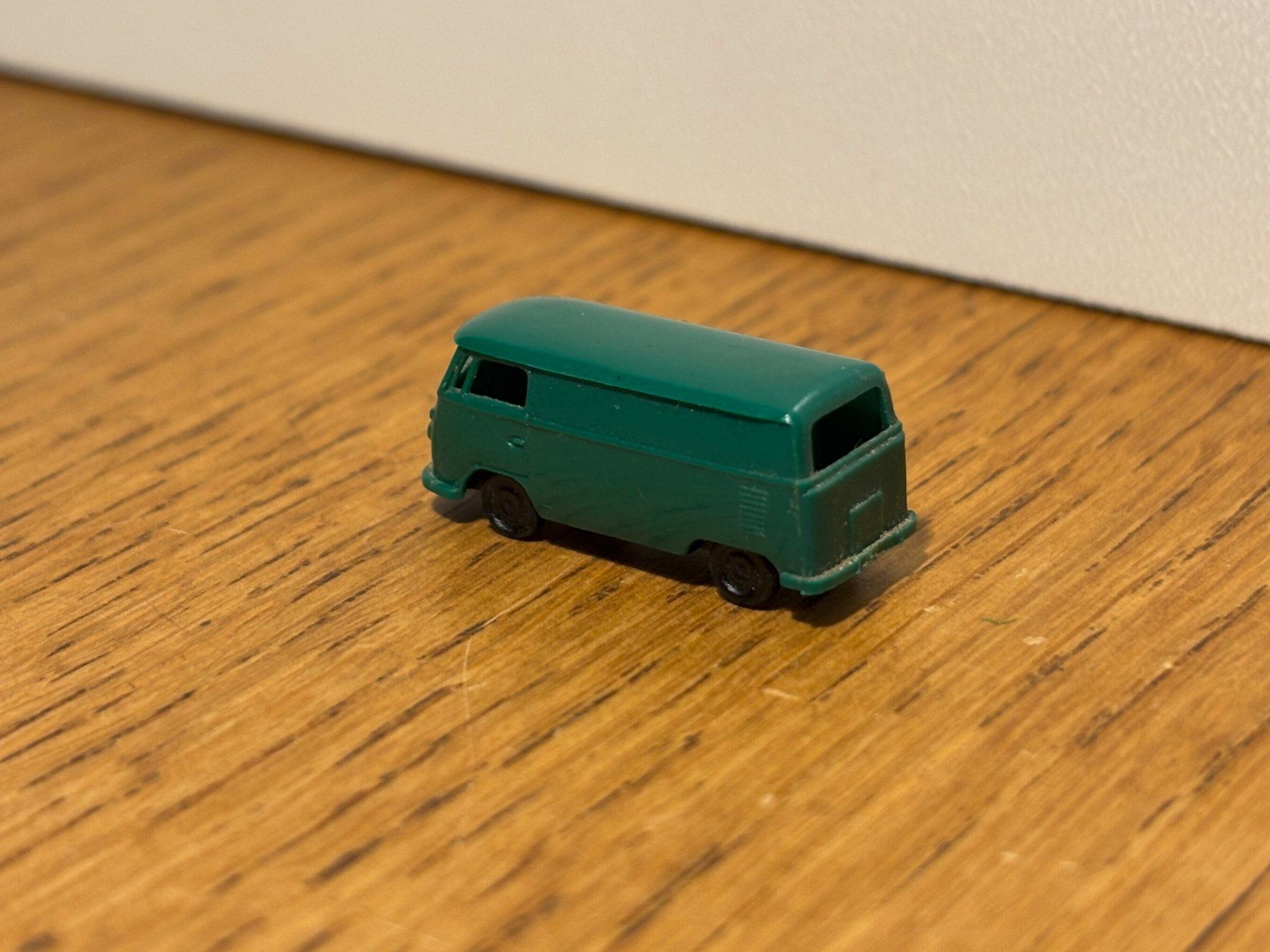 Modellini di ferrovie: *M179: VW Bus (Spur N) – Usato da Birsfelden venduto da Birs_25 2