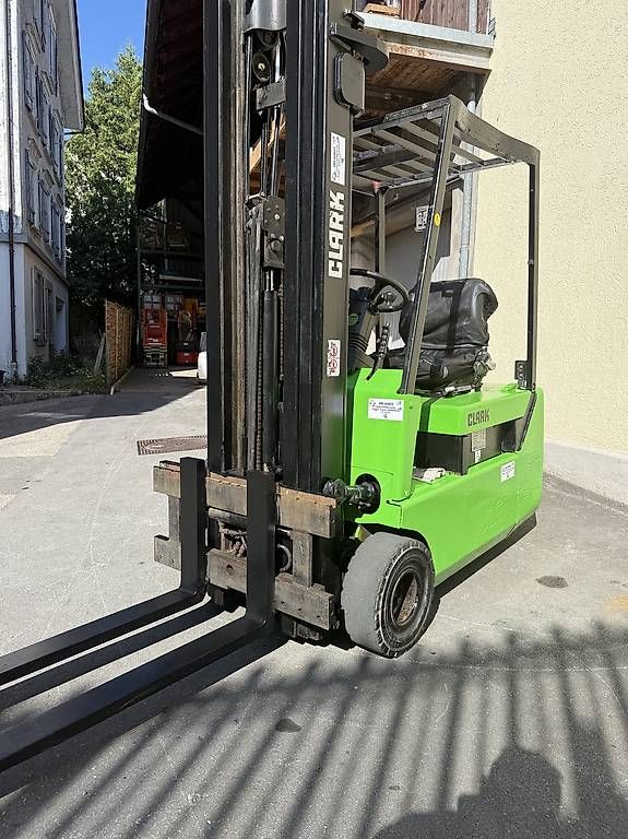 Gabelstapler & Hubwagen: Stapler Gabelstapler 5.56 Meter Hubhöhe  – Gebraucht aus Ebnat-Kappel von Suizo1291 3