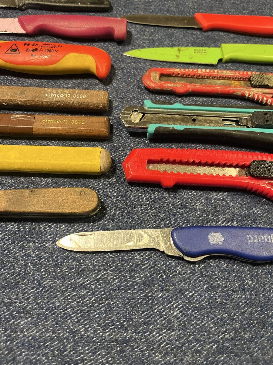 Coltelli: Messer und Cutter Konvolut gebraucht – Usato da Würenlos venduto da jam_mv8g 3