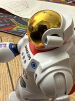 Charlie thé Astronaut - remote control & programming toy Us