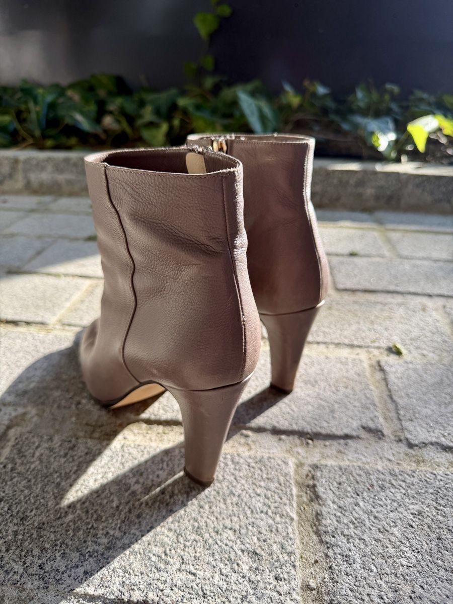 Jimmy Choo Damenschuhe: Jimmy Choo Ankle Boots, Grösse 39.5 – Gebraucht aus Herrliberg von jan_lp69 1
