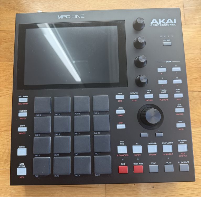 Akai MPC ONE (Neu (gemäss Beschreibung)) in Bern für CHF 400 – mit ...