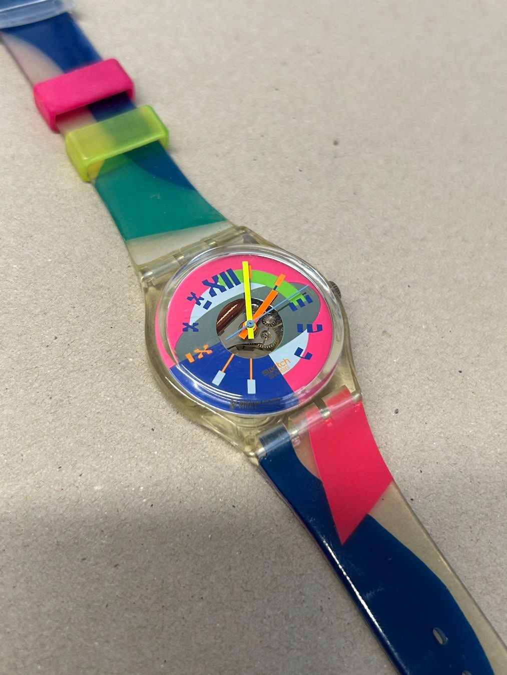 Swatch Orologi: Swatch Gent Beach Volley 1993 – Nuovo e nell'imballaggio originale da Wilen b. Wil venduto da Alvaro00 1