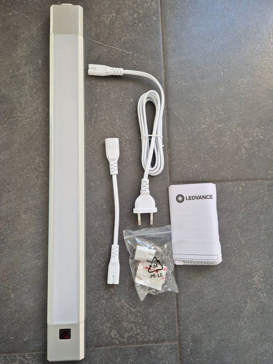 Lampadari & plafoniere: LEDVANCE Linear LED Slim 50cm DIM und Farbwechsel NEU – Nuovo e nell'imballaggio originale da Abtwil SG venduto da Delfine5 2