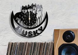 Schallplatten Wanduhr mit Husky Ø30 cm