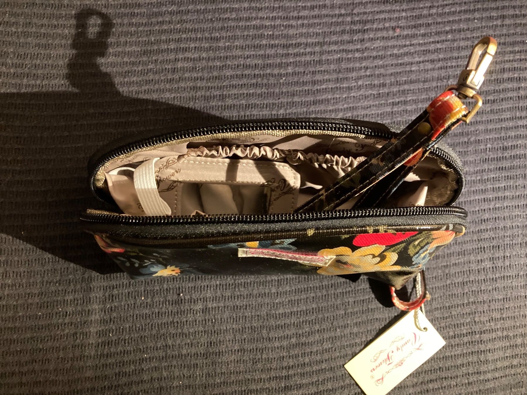 Custodie per cosmetici: Necessaire – Usato da Bern venduto da NAJAW85 1