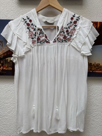 Bluse weiss bestickt mit Blumen Grösse M