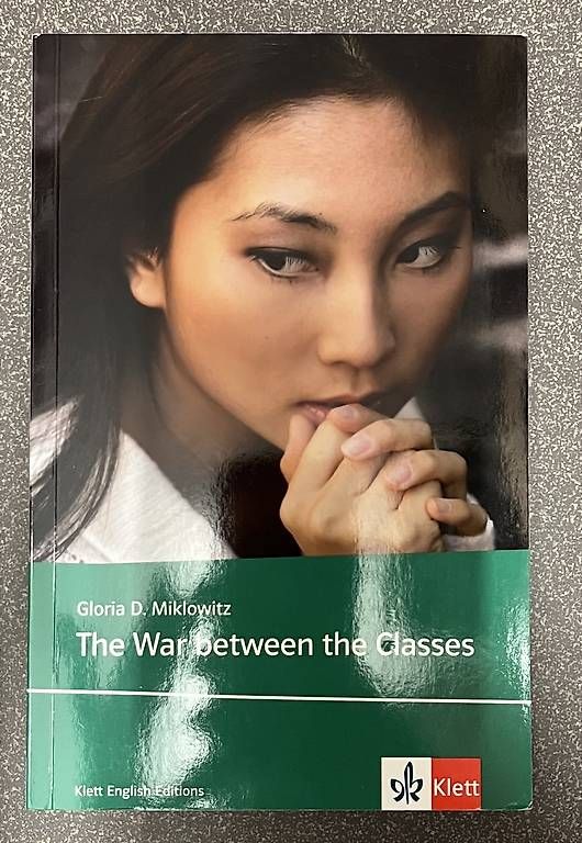 Bücher: The War between the Classes – Gebraucht aus Basel von Ilakija.mo