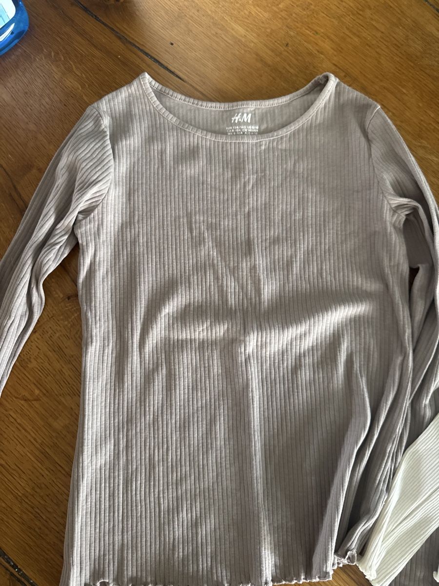 H&M Maglioni & Felpe: Langarmshirts, Top Zustand – Usato da Glattpark(Opfikon) venduto da cherrytomate 1