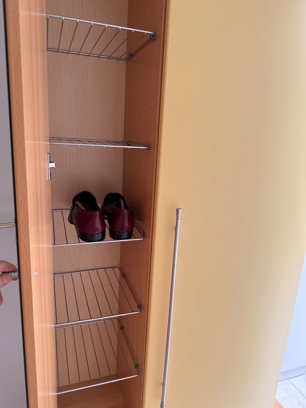 Guardaroba: Schöne Garderobe (DIGA), Flurschrank – Usato da Wallisellen venduto da funnydance 3