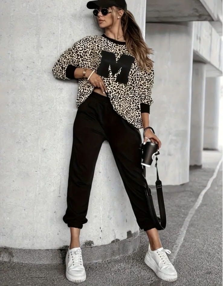 Shein Maglioni & Felpe: Tenue deux pièces Léopard M 🐆 – Nuovo e nell'imballaggio originale da Bramois venduto da cyr_sb8d