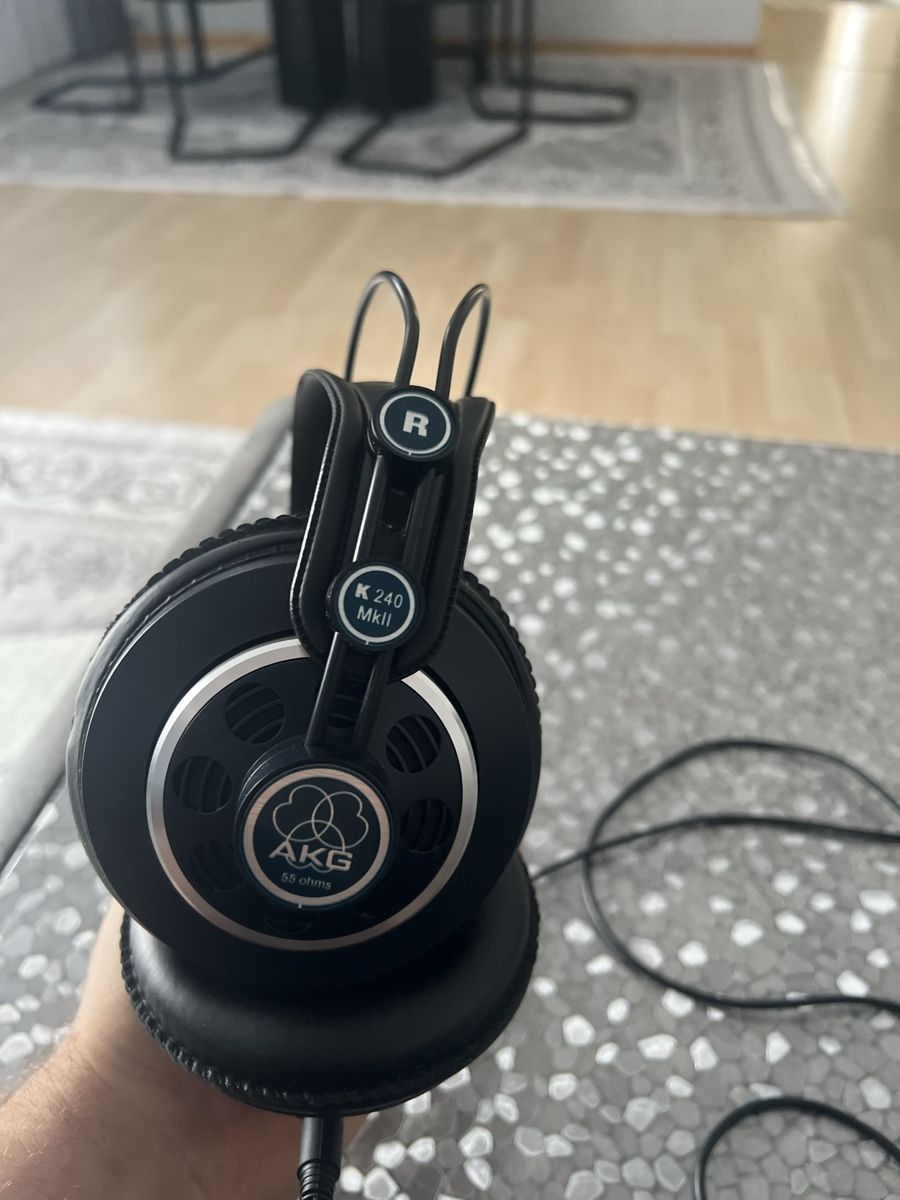 Akg Cuffie: Gebrauchte AKG K240 MkII 55 Ohm Kopfhörer  – Usato da amriswil venduto da ali_6dnw 1