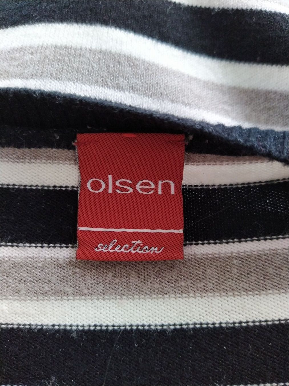 Pullover & Sweatshirts: Pullover 3/4-Ärmel (67% Viskose) – Gebraucht aus Triesen von kunterfund 4