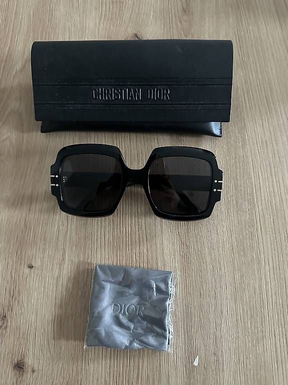 Dior Occhiali & Lenti: Lunettes de soleil Dior – Usato da Crissier venduto da unl_68tp