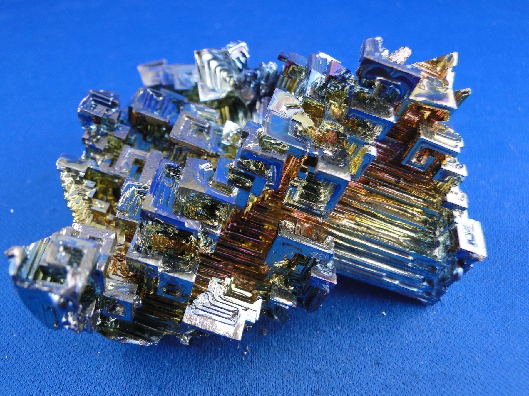 Minerali & Pietre curative: Bismuth-Stufe – Usato da Schinznach Bad venduto da Demerald 7