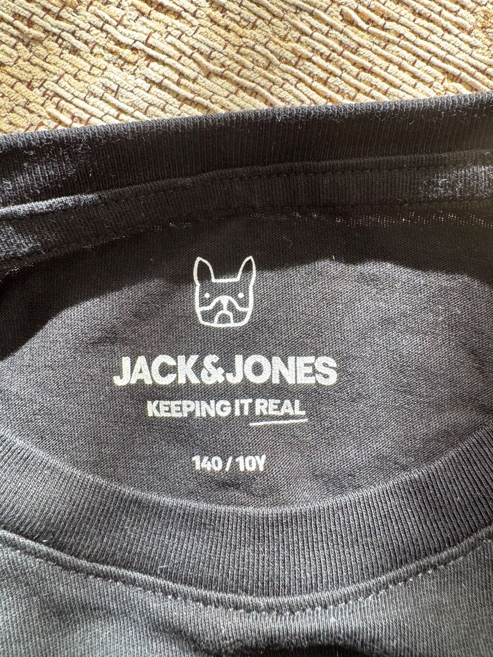 Jack & Jones T-shirts: Basic T-Shirt schwarz – Neuf (Voir description) à Zuzwil SG par DanielaB46 2