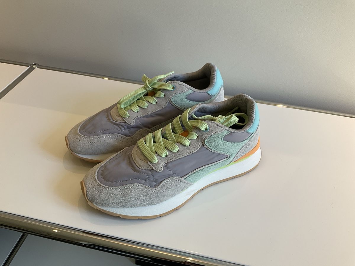 Damenschuhe: Sneaker von Hoff – Gebraucht aus Zürich von lukasg.meier