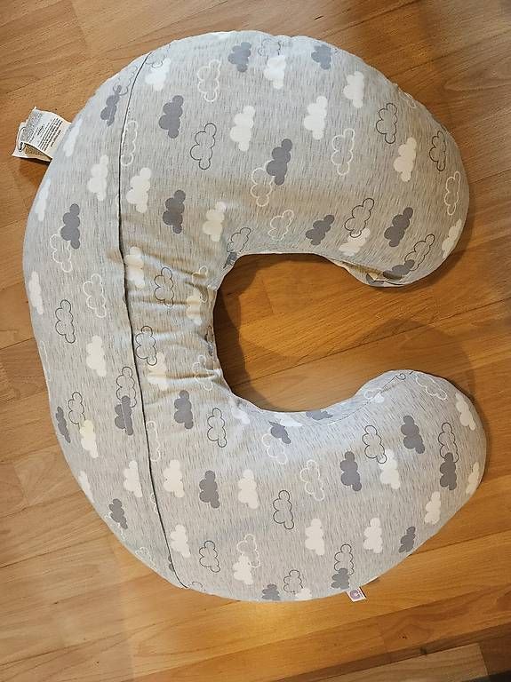 Coussins: Stillkissen von Boppy – D'occasion à Elfingen par WhyWHY