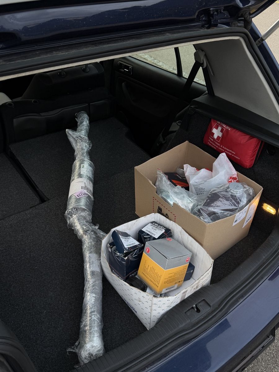 VW Automobili: VW Golf IV 2.0 4 Motion – Usato da Wittenbach venduto da pro_y6w2 3