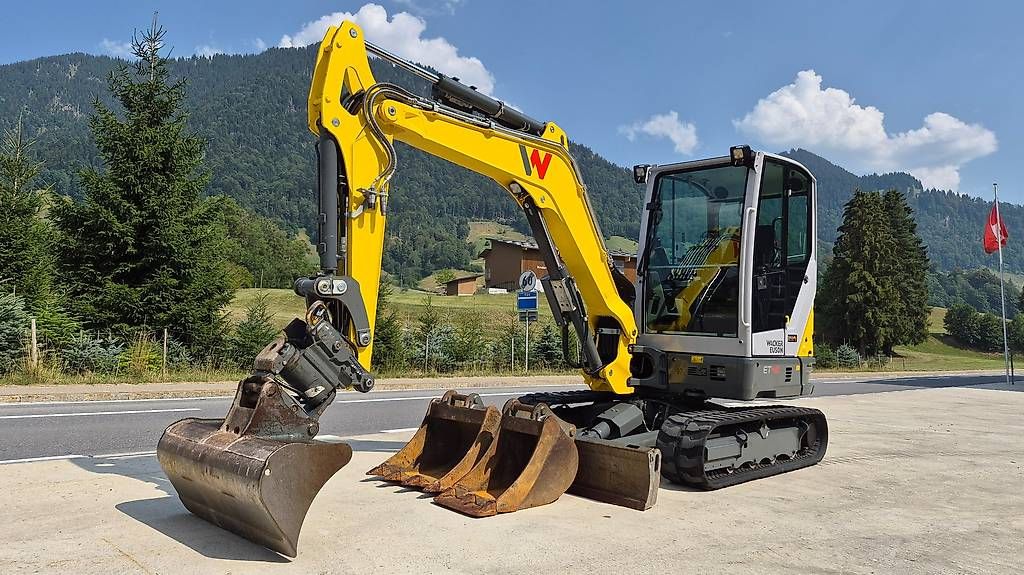 Wacker Neuson Excavateurs: Raupenbagger Bagger  Wacker Neuson ET42  Jg. 2022 1420 Std. – D'occasion à Schüpfheim par grischa01 1