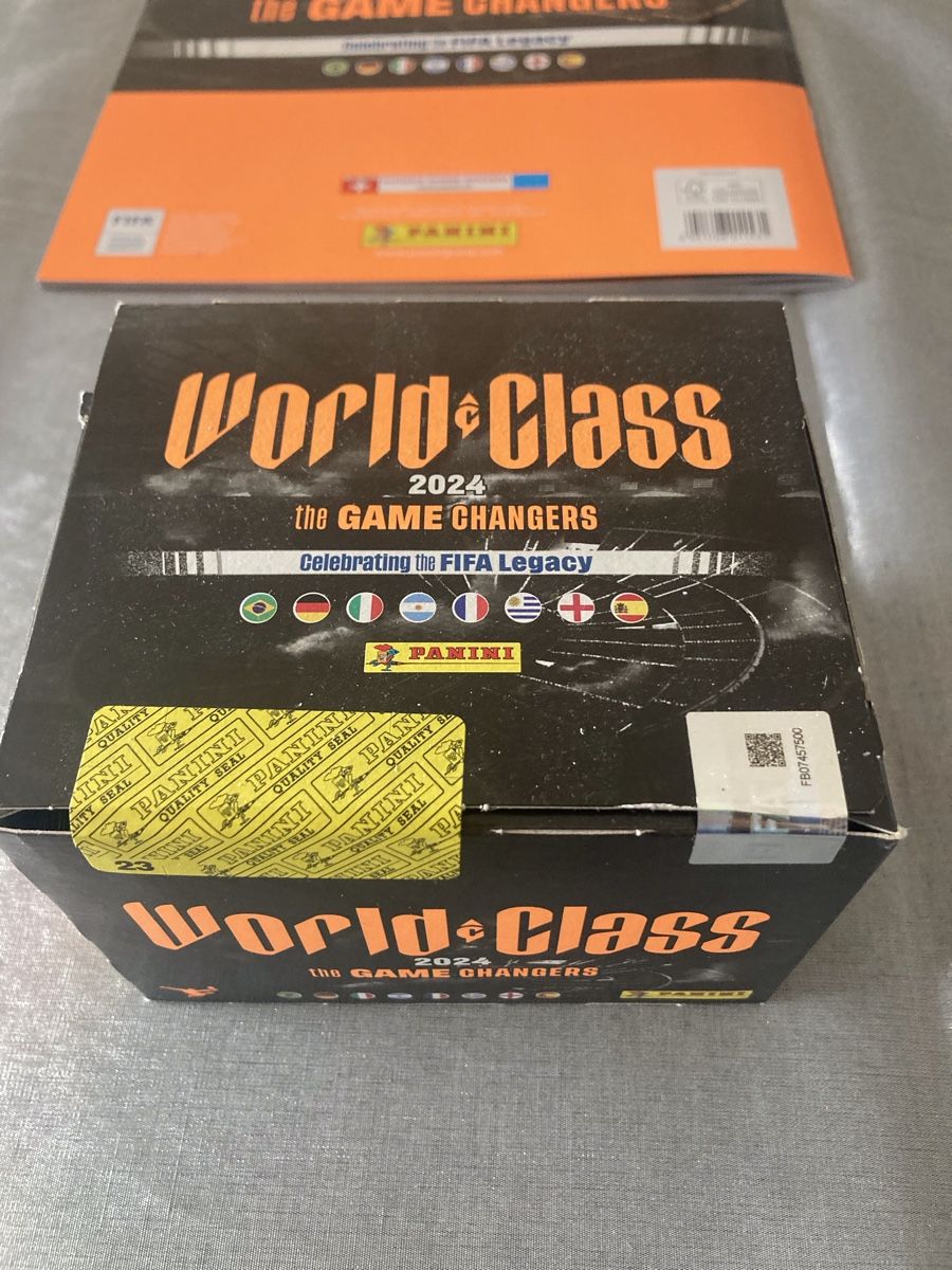 Panini Carte collezionabili: World Class 2024 Official Sticker Collection - Box + Album – Nuovo e nell'imballaggio originale da Märstetten venduto da Shirt74 4
