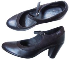 Gr. 36 CAMPER schwarze Leder Pumps guter Zustand