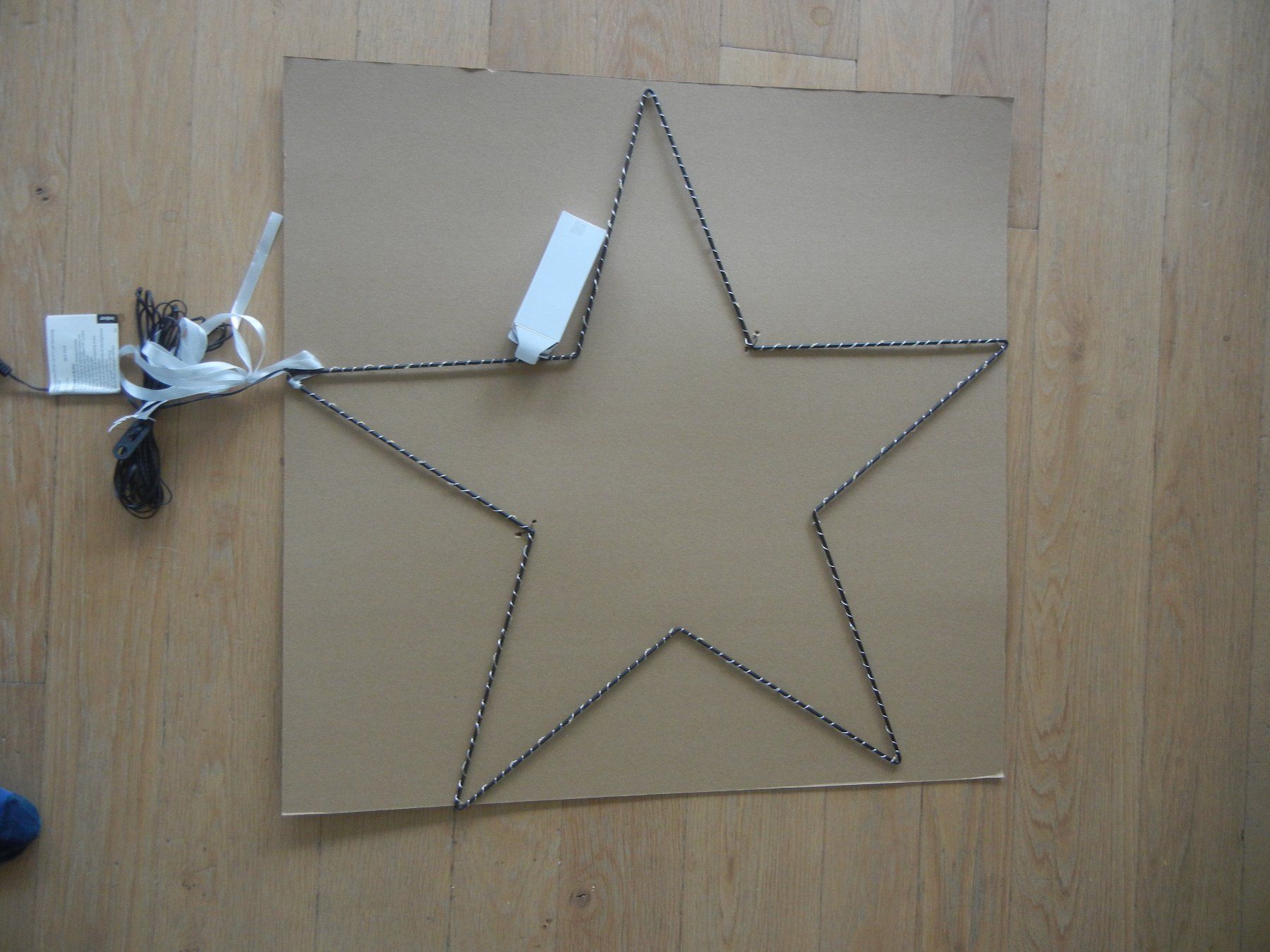 Tutte le decorazioni: Leuchtstern Lichterstern Indoor LED "Glory Light" 70 cm – Nuovo (secondo la descrizione) da Langendorf venduto da sonntag10