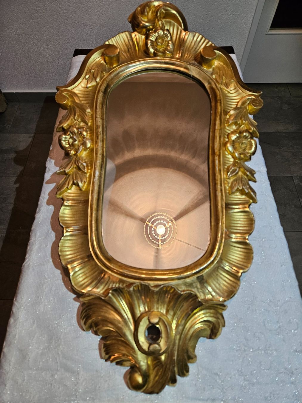 Specchi: Alter Spiegel mit Goldrahmen, Vintage – Usato da Wittenbach venduto da anzo4 2