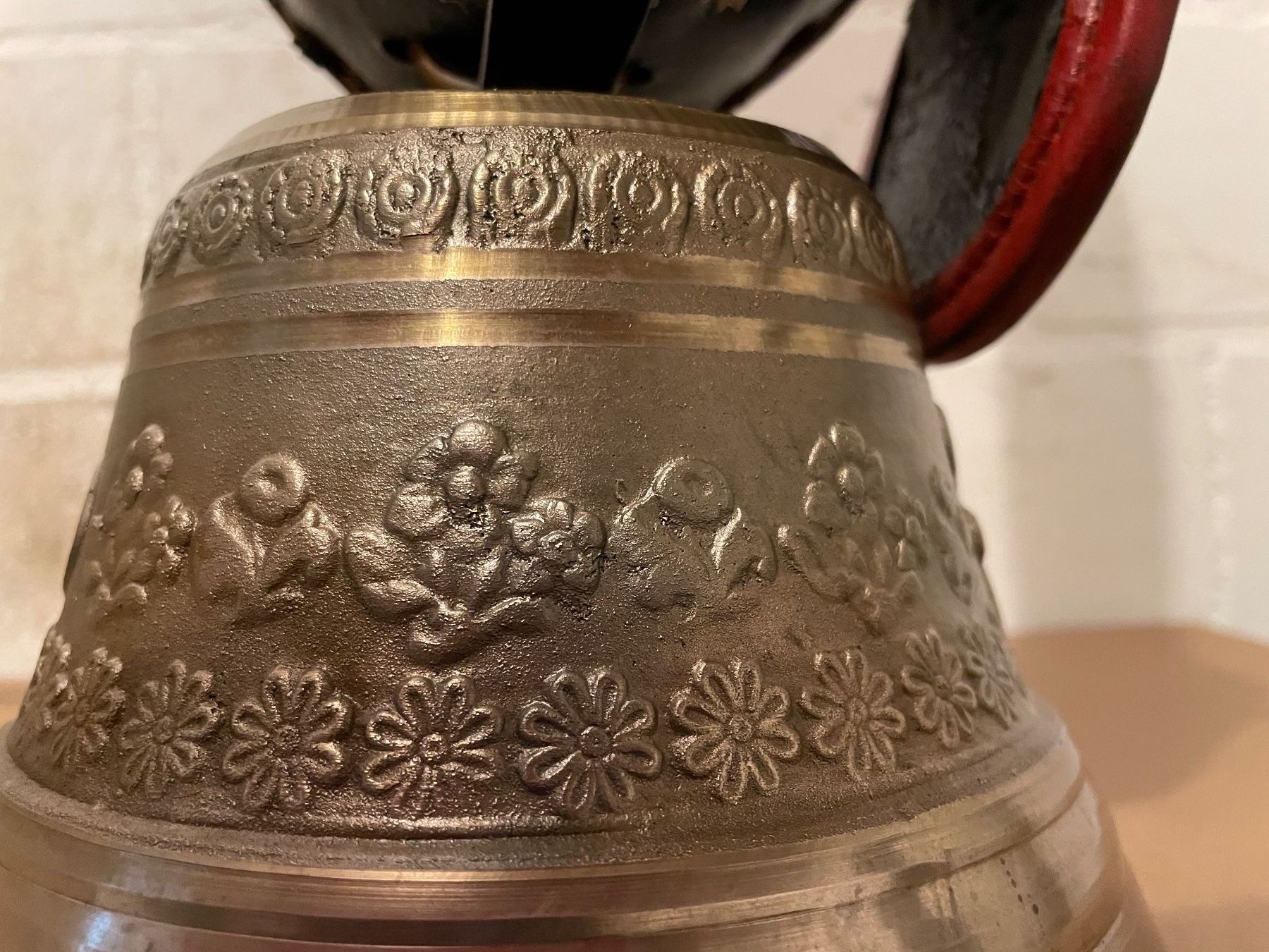 Campanacci mucche: Neuw. Gusset - Glocke ab 1.00 Fr. – Nuovo (secondo la descrizione) da Birrhard venduto da magisto52 7