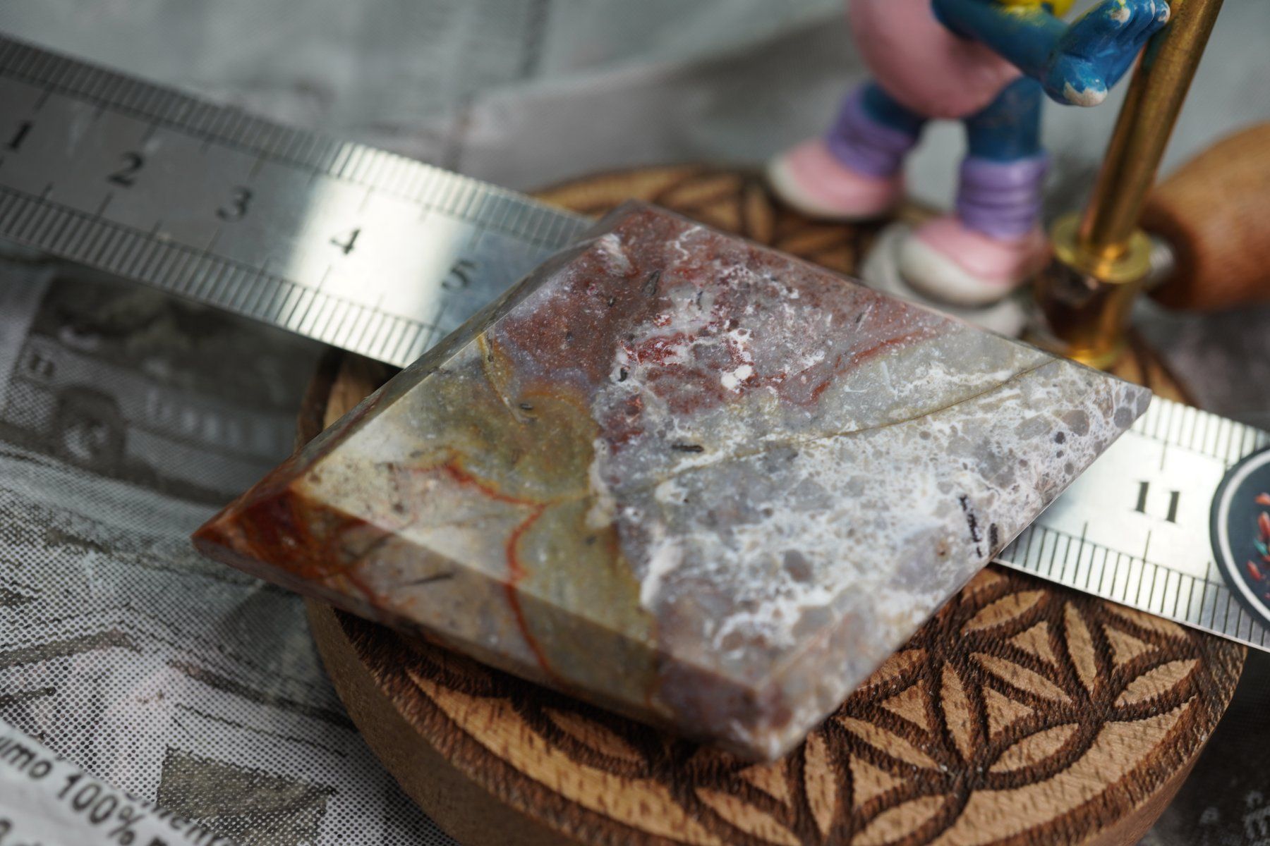 Minerali & Pietre curative: Crazy Lace   Achat  Triangel   ab  1.- – Nuovo e nell'imballaggio originale da Eschenbach SG venduto da topstone 1