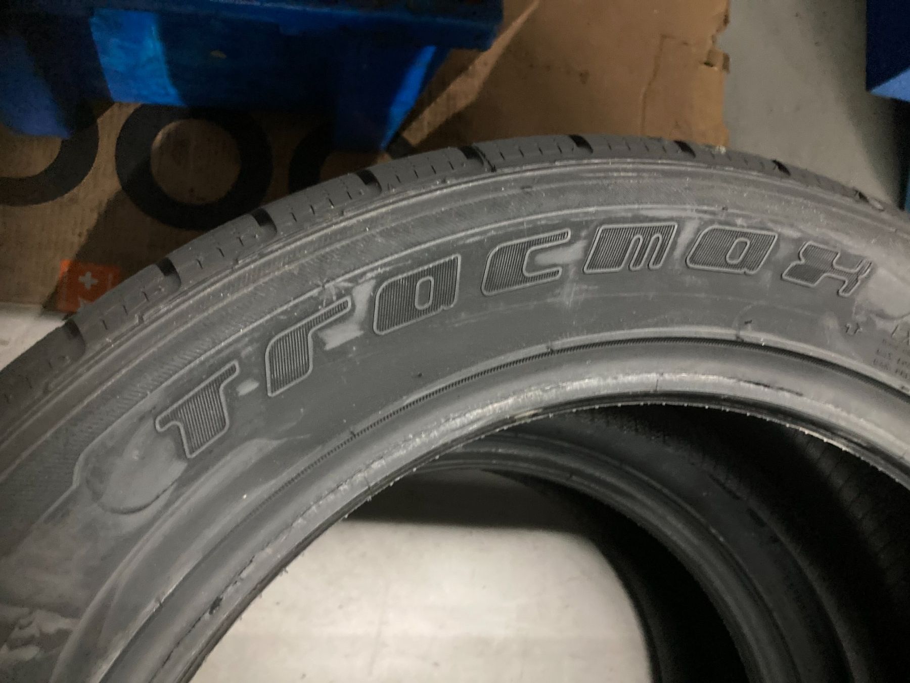 Pneumatici & Ruote complete: 235/55R19 Winterpneu VW ID.4 – Nuovo e nell'imballaggio originale da Cham venduto da WB2223 1